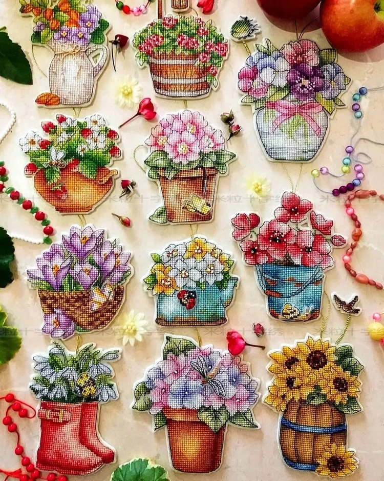 Beautiful Flower Cup flowers and birds small garden potted insect plants plastic plate refrigerator sticker cross stitch