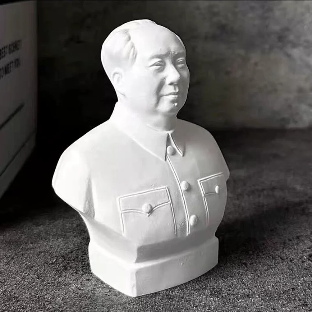 Mao Zedong's master statue, Mao Zedong's great man, gypsum, great man, sculpture, grandpa, home office, study, desktop decoratio
