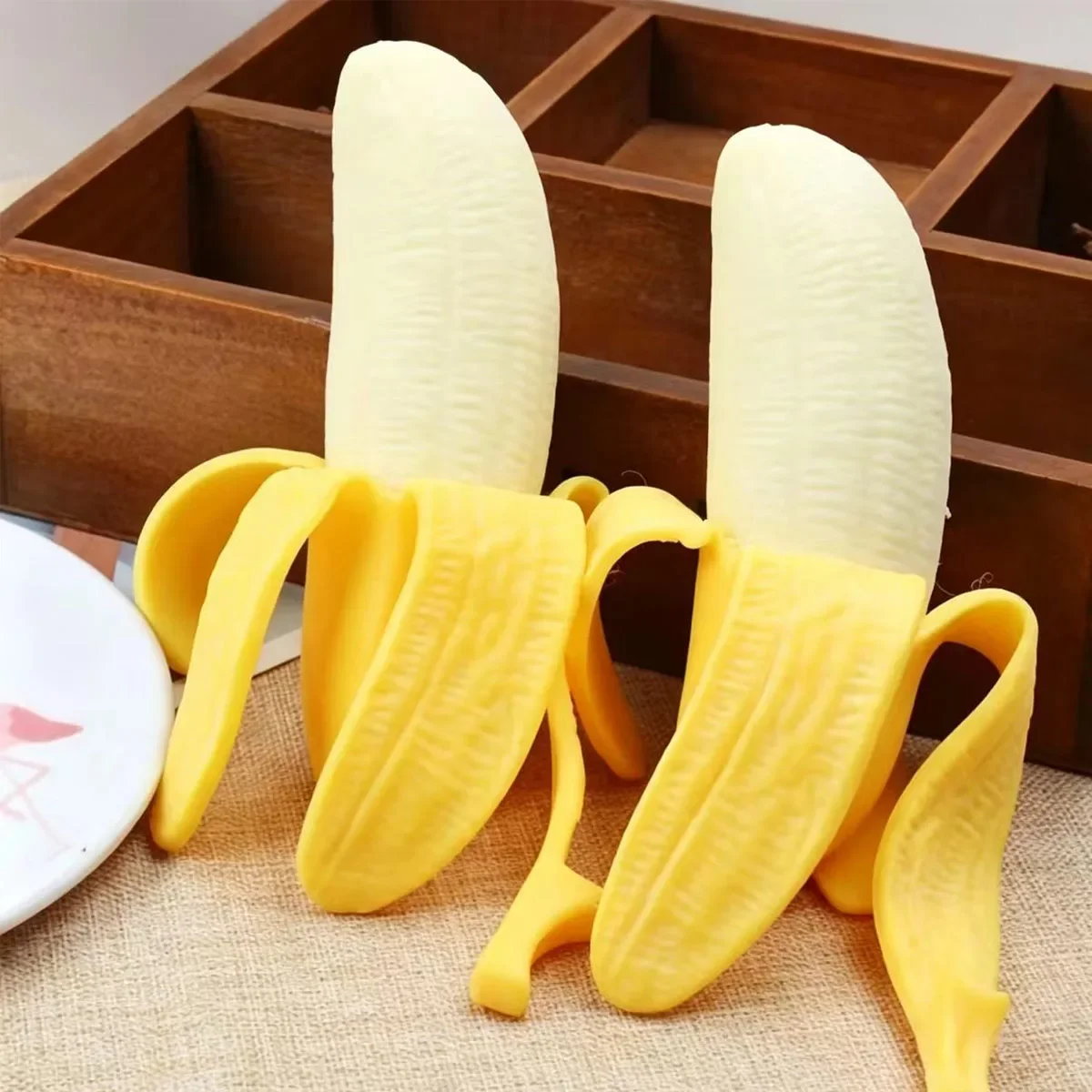 Peeling Banana Squishy Toy, Realistic Stretchy Stress Relief Squeeze Ball, Novelty  gift