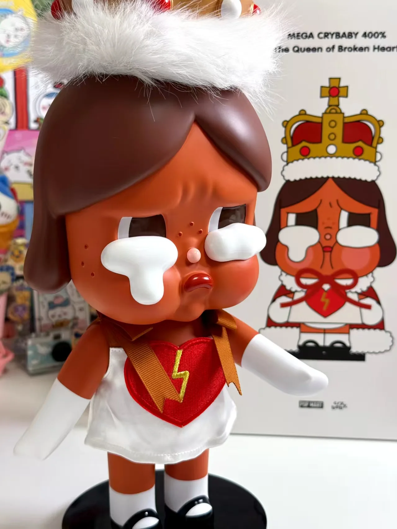 Genuine Mega Crybaby 400% The Queen Of Broken Heart Limited Edition Action Figure Toys Collectible Model Girls Surprise Gift