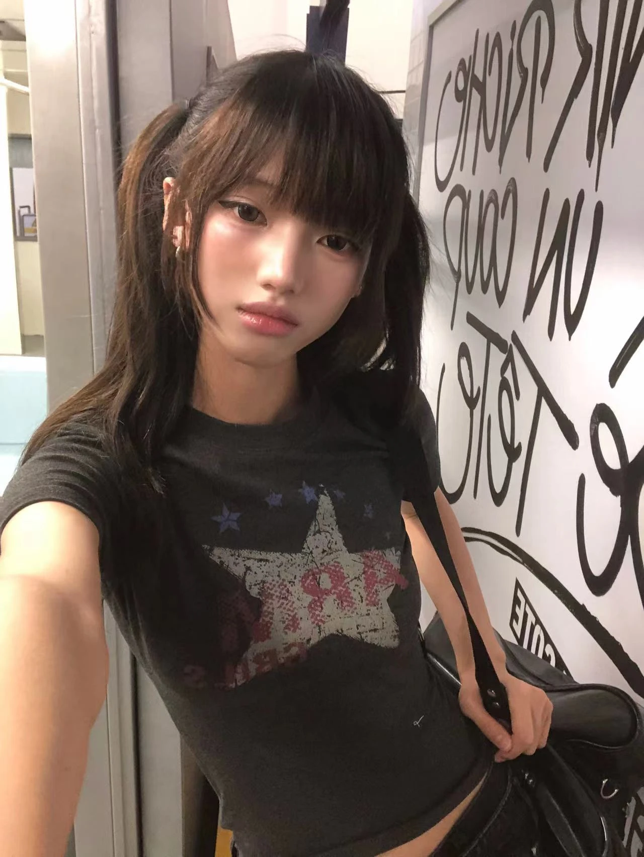 Karrram Japanisches Y2k-T-Shirt mit Buchstaben-Print, Trashy 2000s-Stil, graue Oberteile, Vintage Harajuku, kurzärmelig, Streetwear, amerikanischer Retro-Look – Detail 8