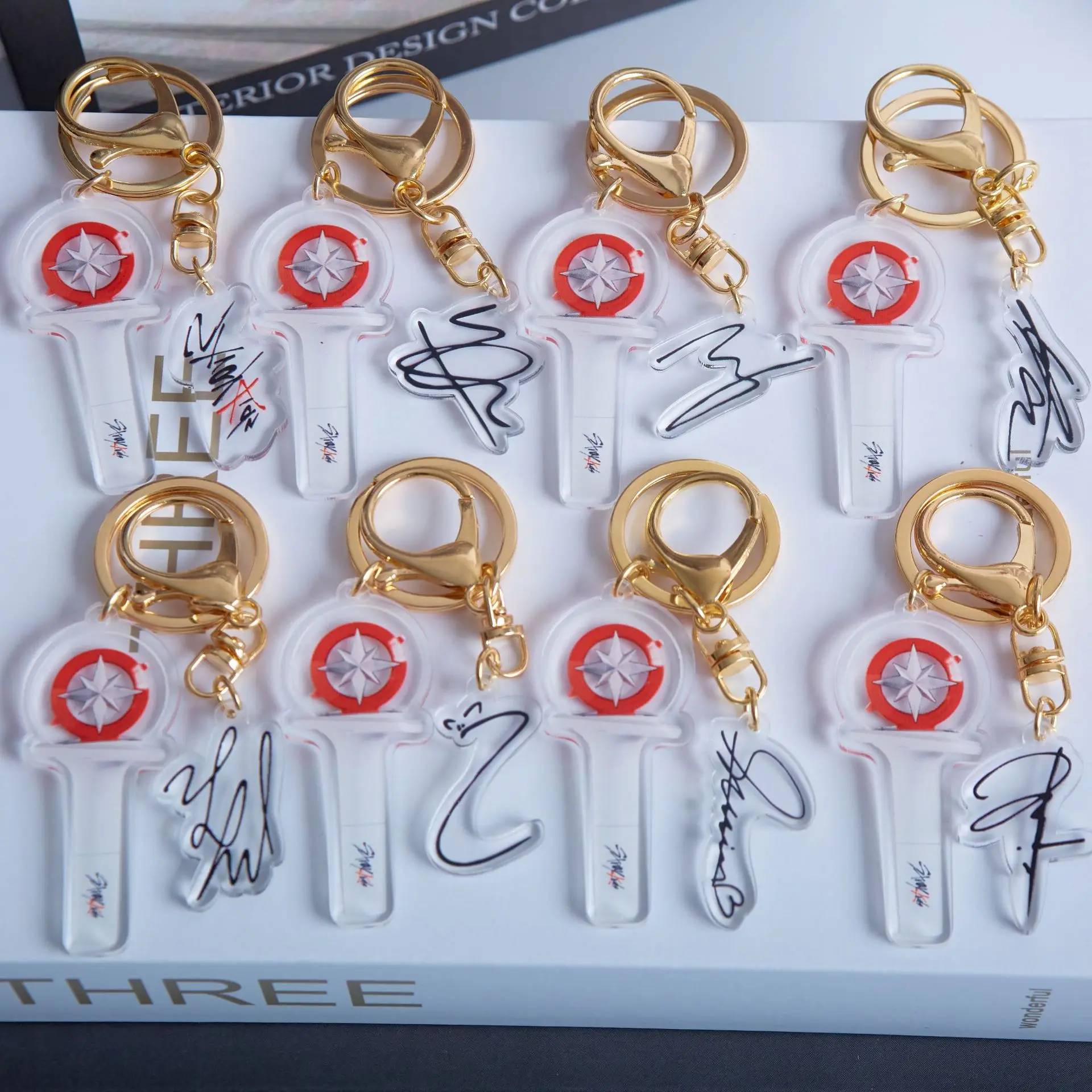 

New SKZOO acrylic keychain Stray kids the same second-generation support light cartoon pendant bag keychain accessory fan gift