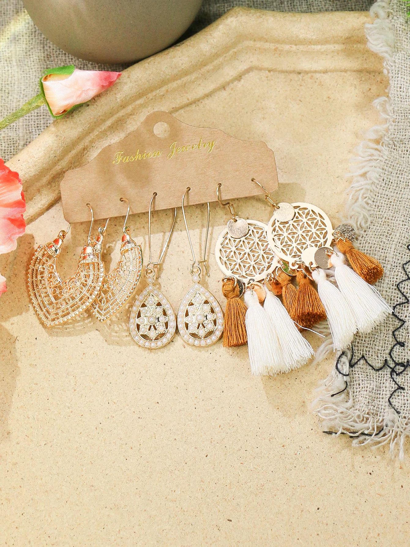 Trendy Versatile Golden Circle Fashionable White Tassel Shell Earrings&Earstuds Combination For Women to Wear Little Fresh