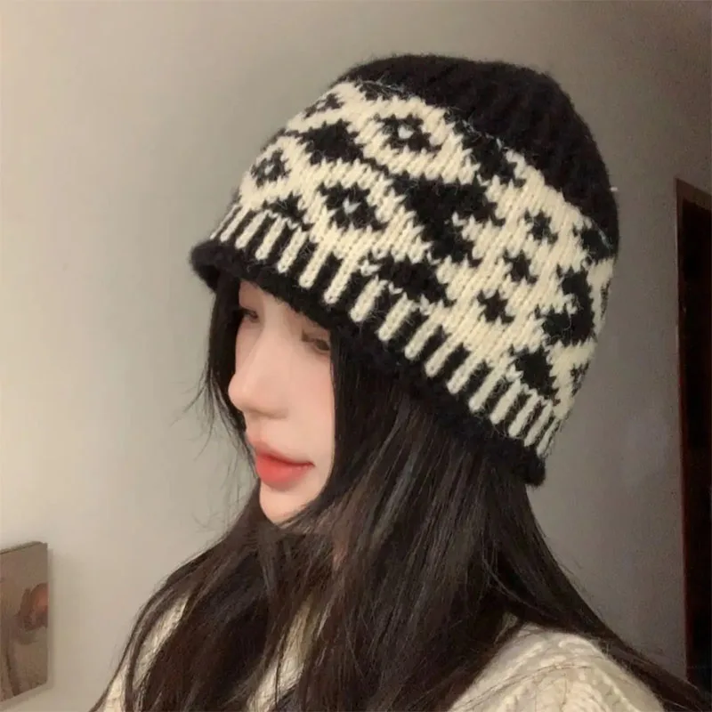 Vintage Rhombic Jacquard Knitted Beanie Cap For Women New Patchwork Ear Warmer Bucket Hat Korean Girl Windproof Panama Caps