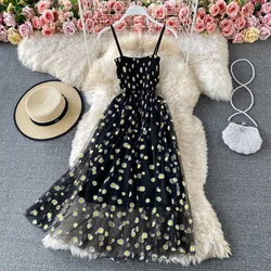 Spaghetti Strap Floral Daisy Mesh Dress for Women French Retro Sleeveless Summer Elastic Waist Vacation Long Dress Beach Vestido