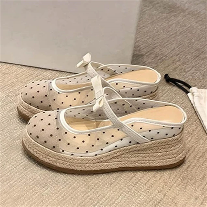 

New Design Polka Dot Polka Dot Round Toe Mule Slippers Women Fashion Butterfly-knot Vine Weave Wedges Heels Shoes