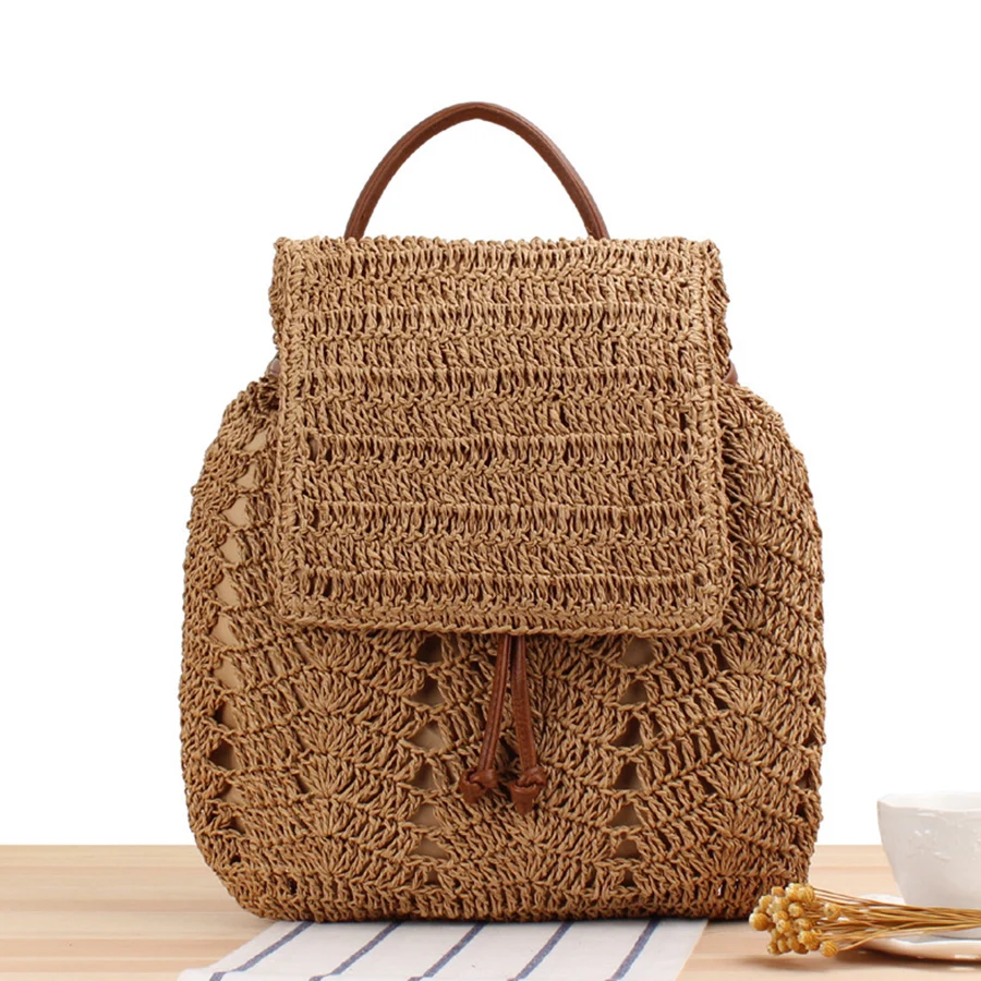 Fashion Straw Women Shoulder Bag Drawstring Flip Backpack Hand-Woven Female Beach Holiday Simple Purse for Women Outdoor Bagpack