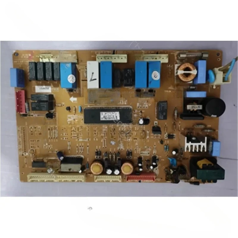 تستخدم لأجزاء اللوحة الأم للكمبيوتر الثلاجة LG EBR35236101