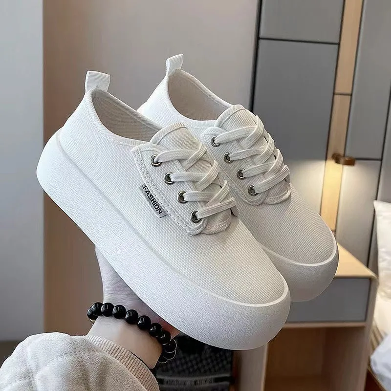 Shoes for Women 2022 Spring Women White Casual Shoes Breathable Flats Fashion Soft Lace-up Women Sneakers Zapatos De Mujer