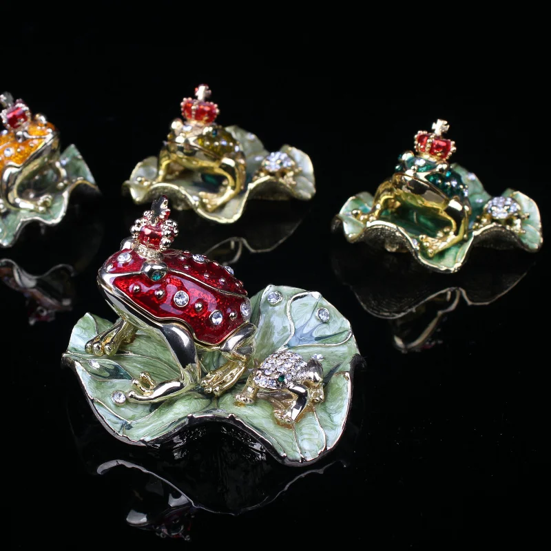 

Alloy Craftsmanship Enamel Jewelry Box Jewelry Painting Diamond Inlaid Lotus Leaf Frog Ornament Gift Decoration