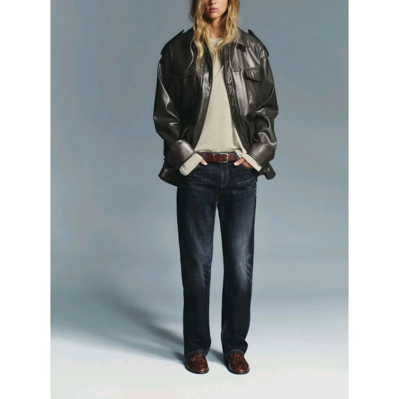 Jaqueta Fena Nova de Couro PU com Manga Longa e Caimento Solto, Gola Alta, Superfície Brilhante e Textura Anti-Couro 434766