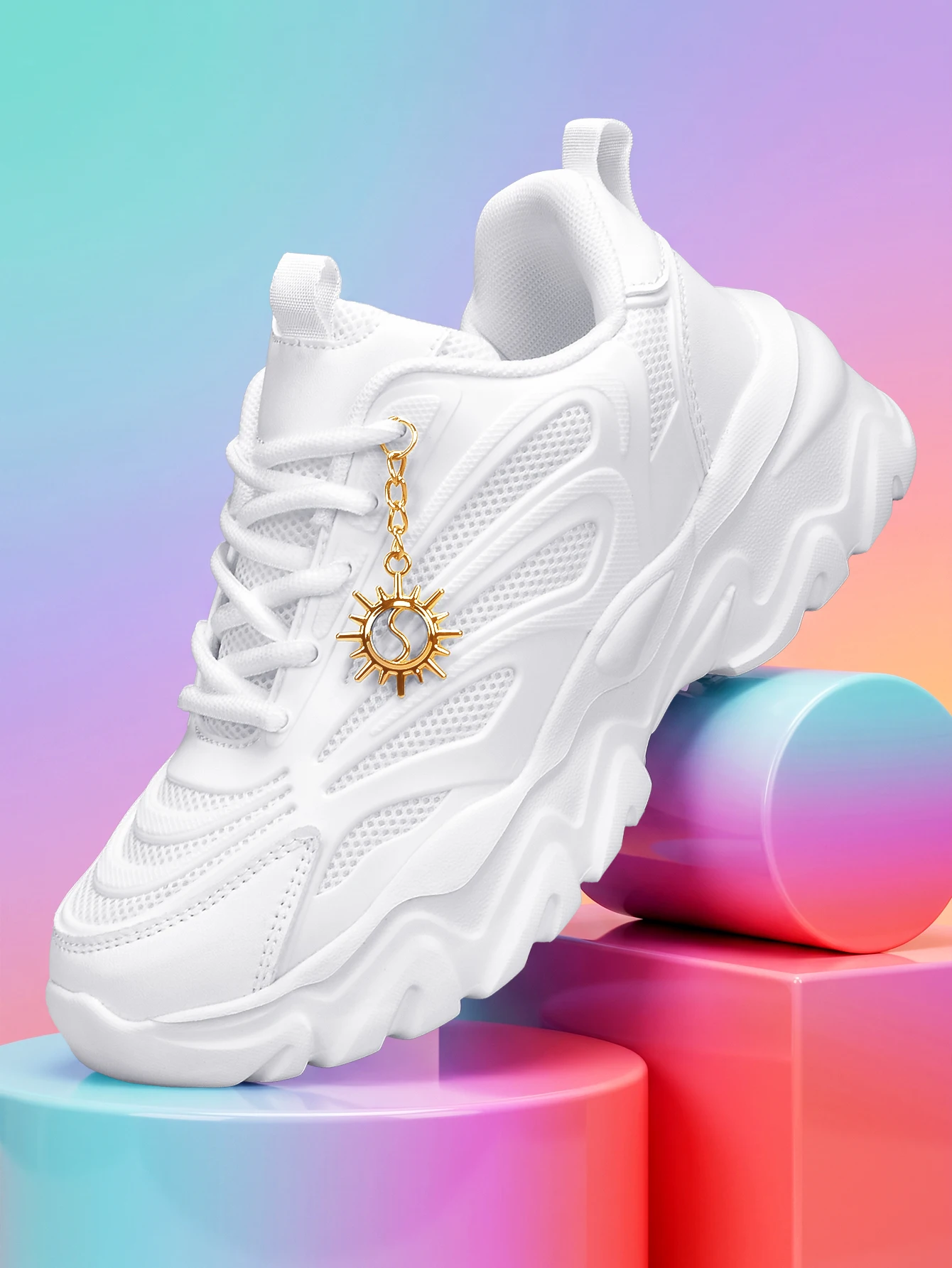 Women's outdoor all-season vulcanized shoes, lightweight EVA thick-soled 5CM height-increasing white dad shoes, paired with Y2K sweet and cool style, detachable golden sunflower pendant, versatile for daily running and
