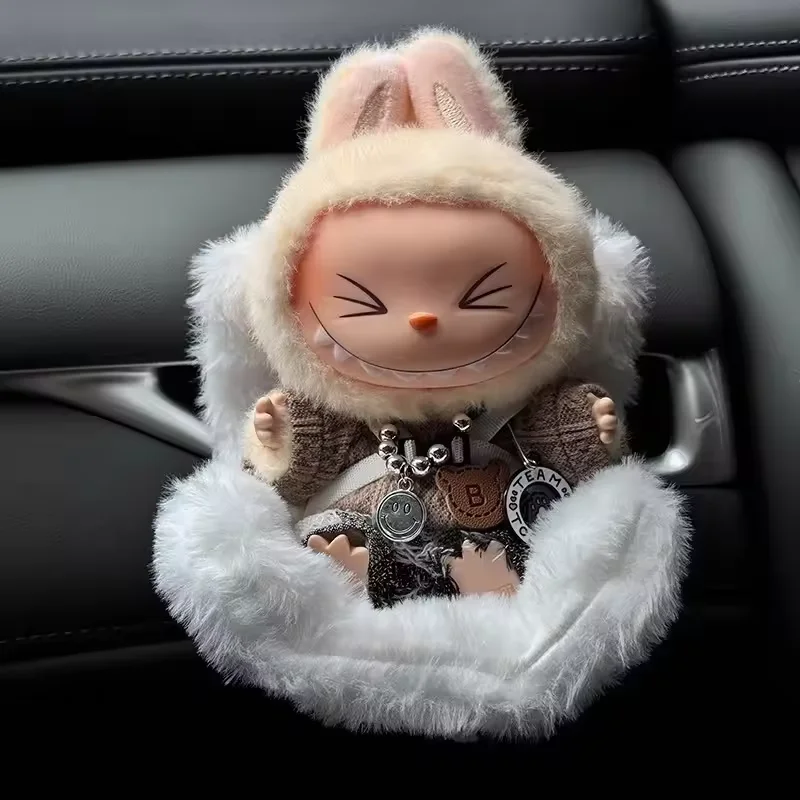 Mini siège de sécurité en peluche, Kawaii Labubu idole, siège d'exposition de poupée, accessoires de décoration d'aromathérapie d'air de voiture