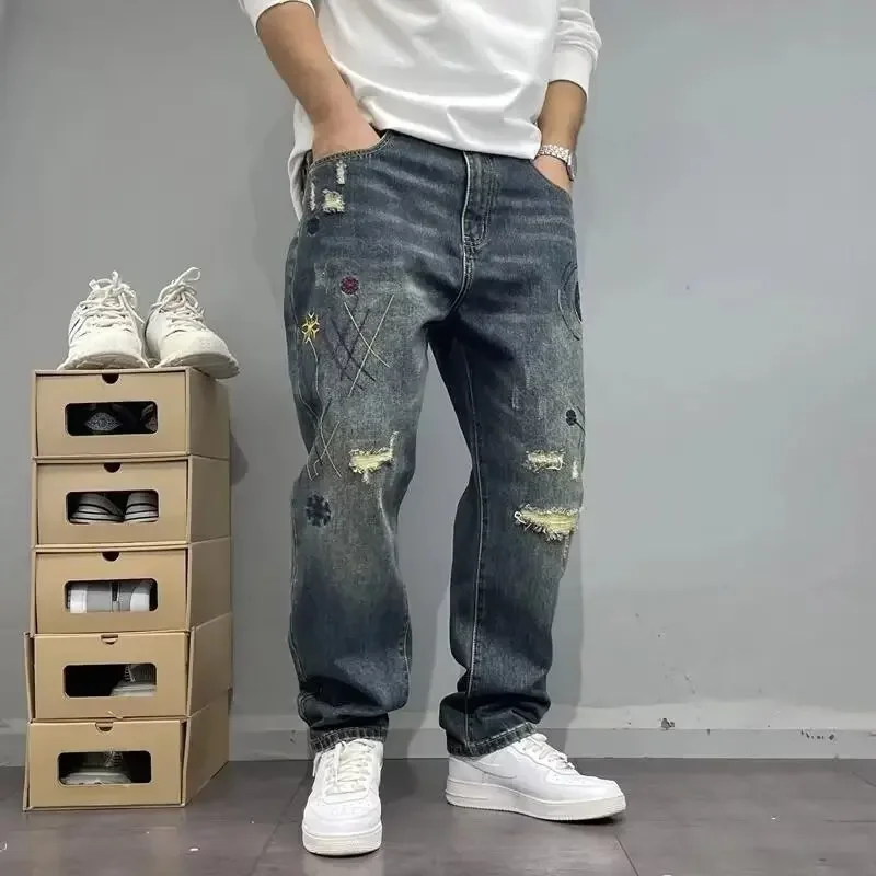 Heavy Duty Washed and Scraped Denim Jeans for Men, Stylish and Stylish, with High-end Embroidered Prints and Loose Tapered Strai