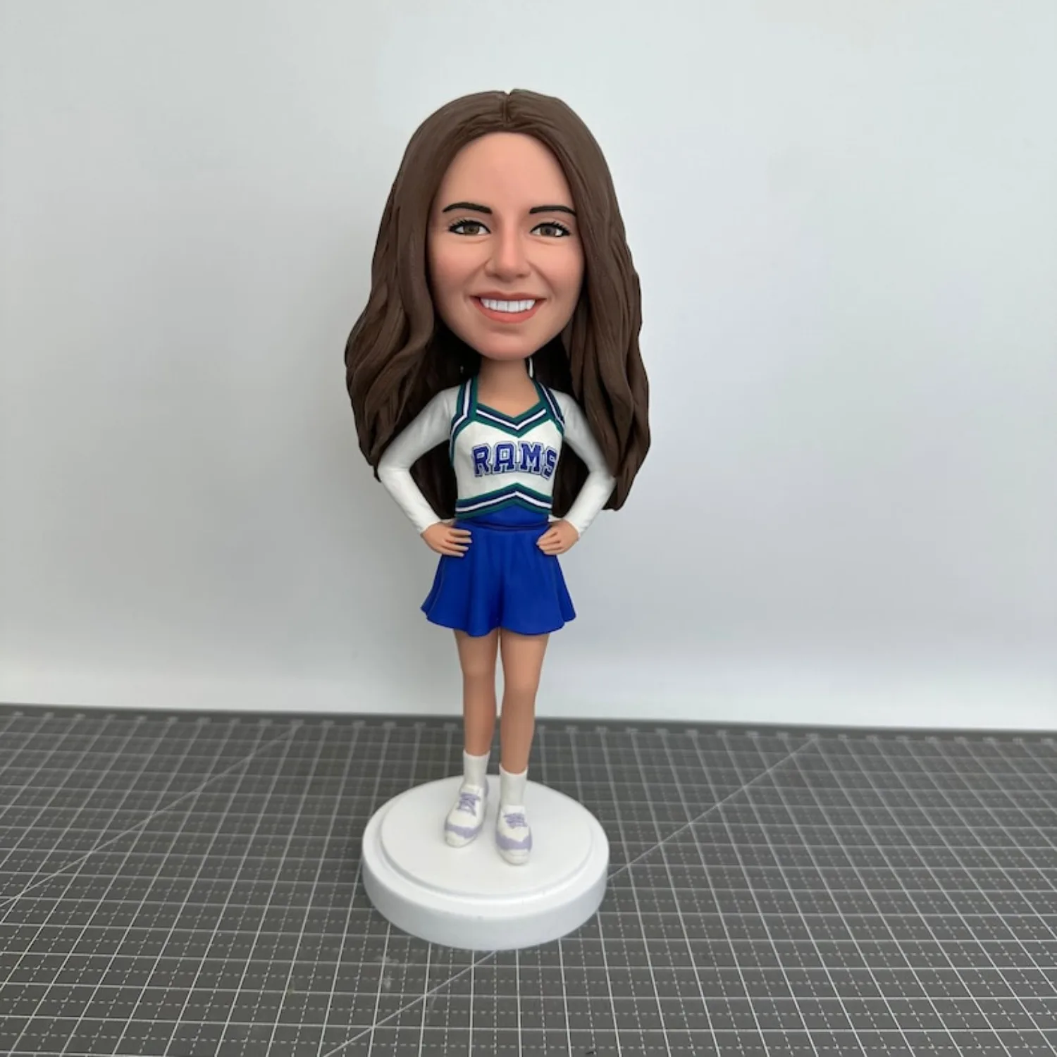 

Custom Cheerleader Bobblehead Personalized Dancer Figurine Girlfriend Daughter Mom Gift Handmade Full Body Clay Figure Keepsake