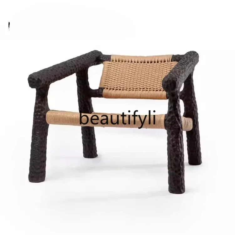 

French solid wood personalized sofa chair, concave and convex retro design art chair, villa high-end tea room main chair