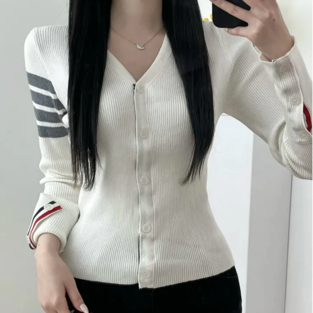 

Стильный вязаный кардиган с V-образным вырезом и длинными рукавами, облегающий, в студенческом стиле, маленький размер, базовый слой, внутренняя одежда, топ для женщин