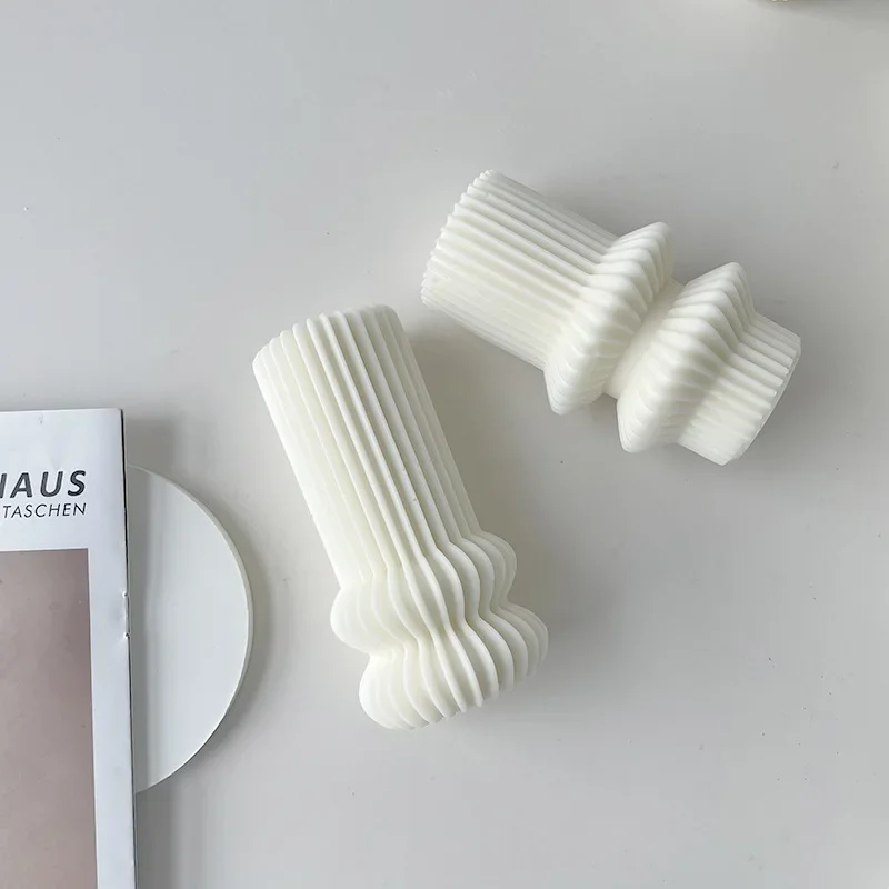 DIY European Style Geometric Roman Pillar Scented Candle Plaster Ornaments Mold Striped Cylindrical Silicone Candle Mold