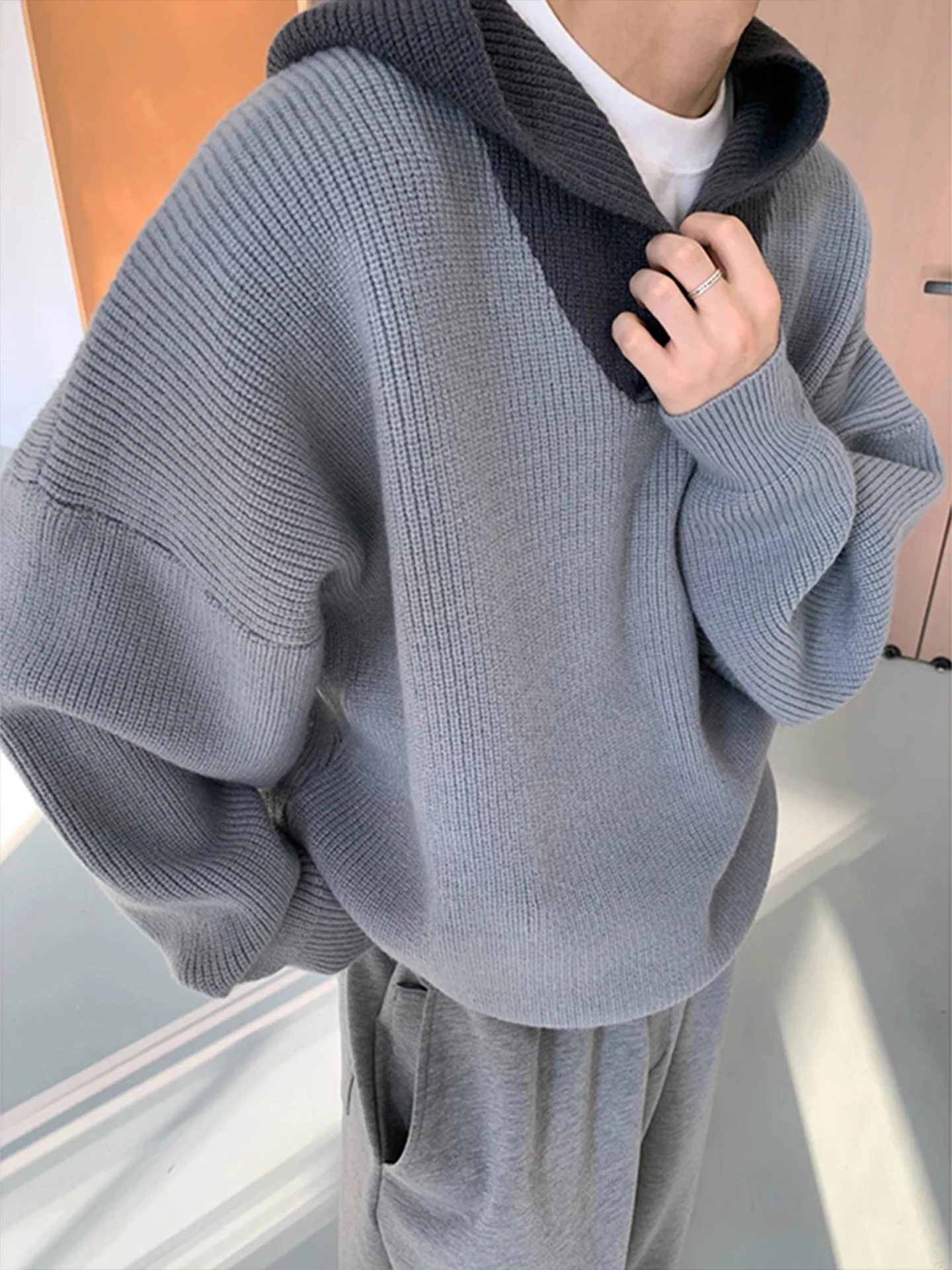 

ay Color Blo Hoodie Jaet Men's Autumn Winter Trendy Lazy Knitted Sweater Layering High End Feeling Sweatirt