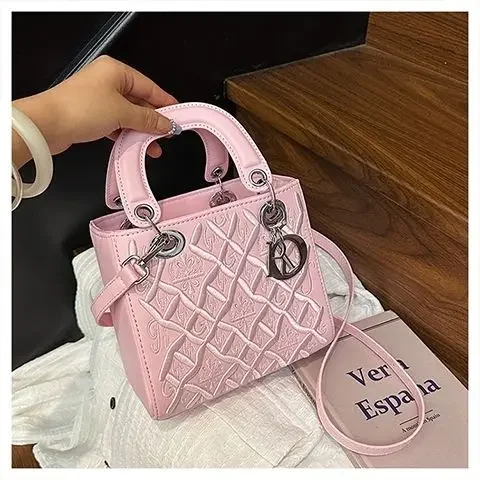 

2025 New High - End Stylish Shoulder Crossbody Bag - Versatile Women's Handbag
