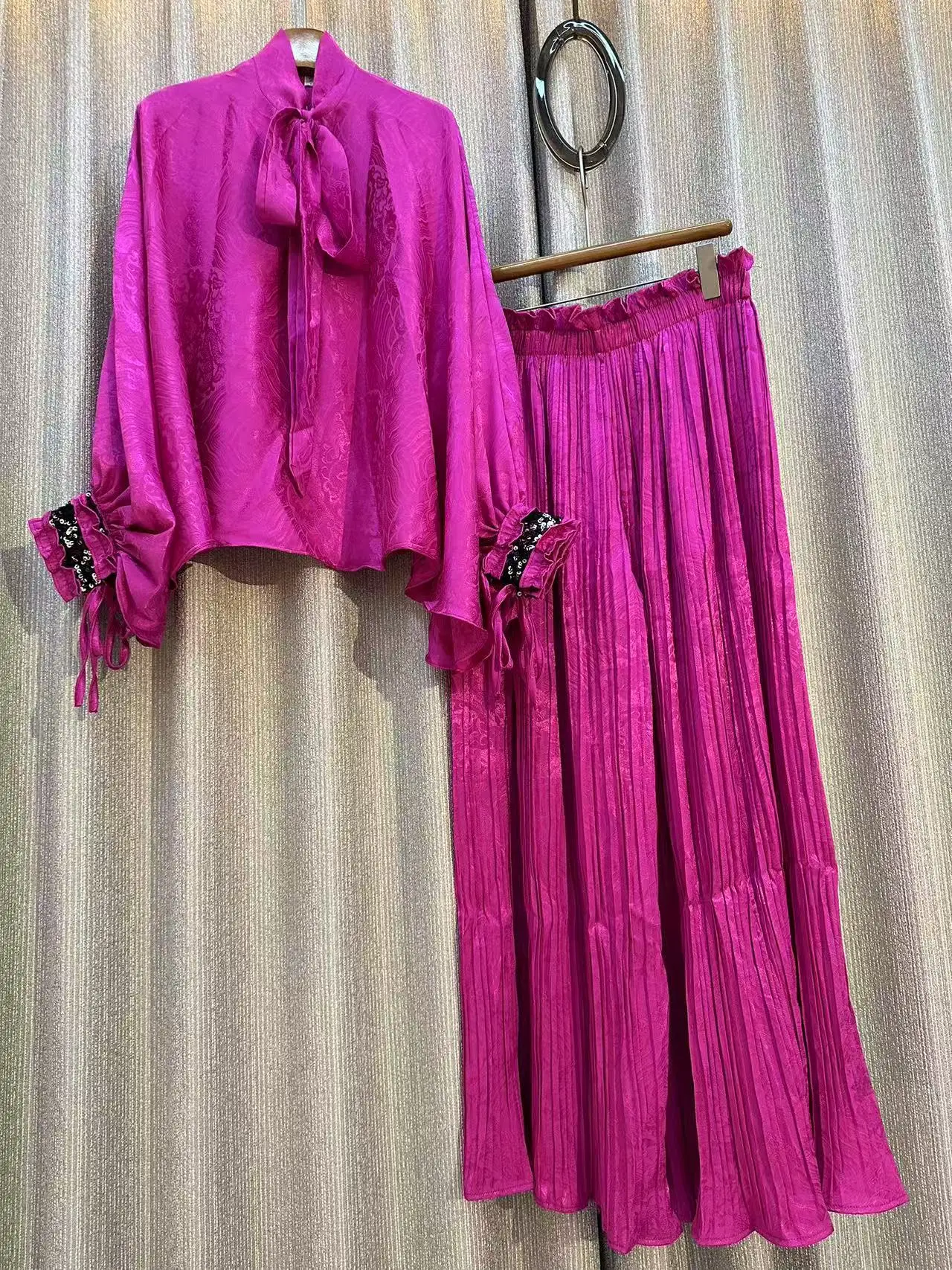 

New Women Loose black Print Chic and Elegant Tops 2 Piece Set Bow Bat Sleeve Clothing For Female Pants Suit Fashion autumn Sets