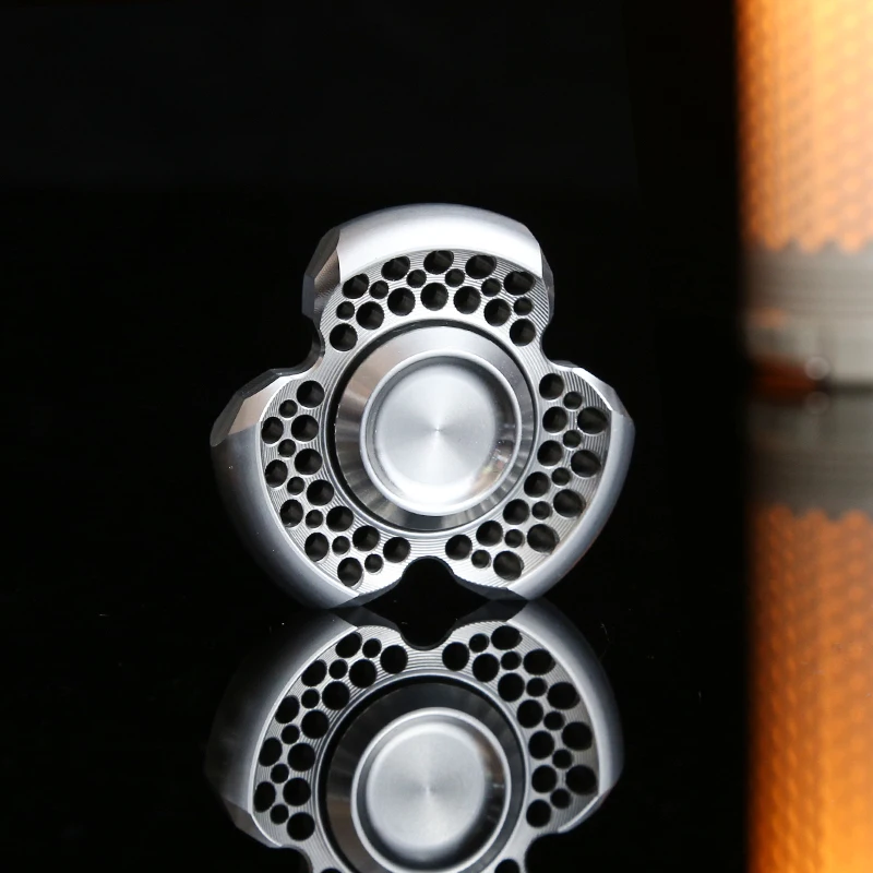 فرن EDC الفولاذ المقاوم للصدأ تململ سبينر مكافحة الإجهاد اللعب تململ المنزلق أدهد القلق الإغاثة التركيز الحسي ألعاب متململة