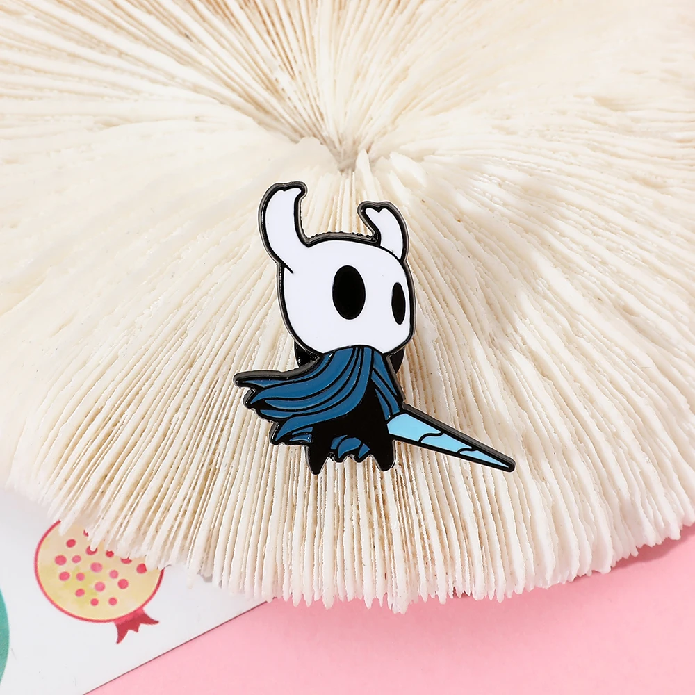 Game Hollow Knight Enamel Brooch for Backpack Pins Accessories Cartoon Metal Badge Lapel Pins for Fans Jewelry Gifts