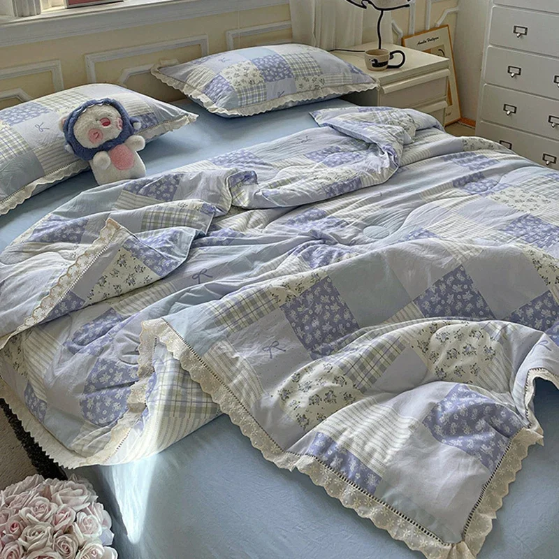

4Pcs Korean Style Hollow Lace Summer Quilt Set Flower Print Skin Friendly Cozy Duvet Cover Kit Bedding Sets for Single Size