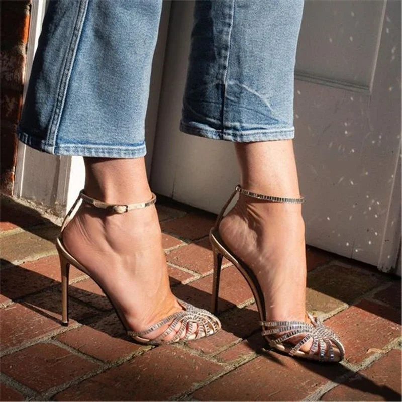 2024 Sexy Crystal Women Gladiator Sandals Ankle Strap High Heels Hollow Out Party Dress Shoes Closed Toe Stiletto Ladies Pumps