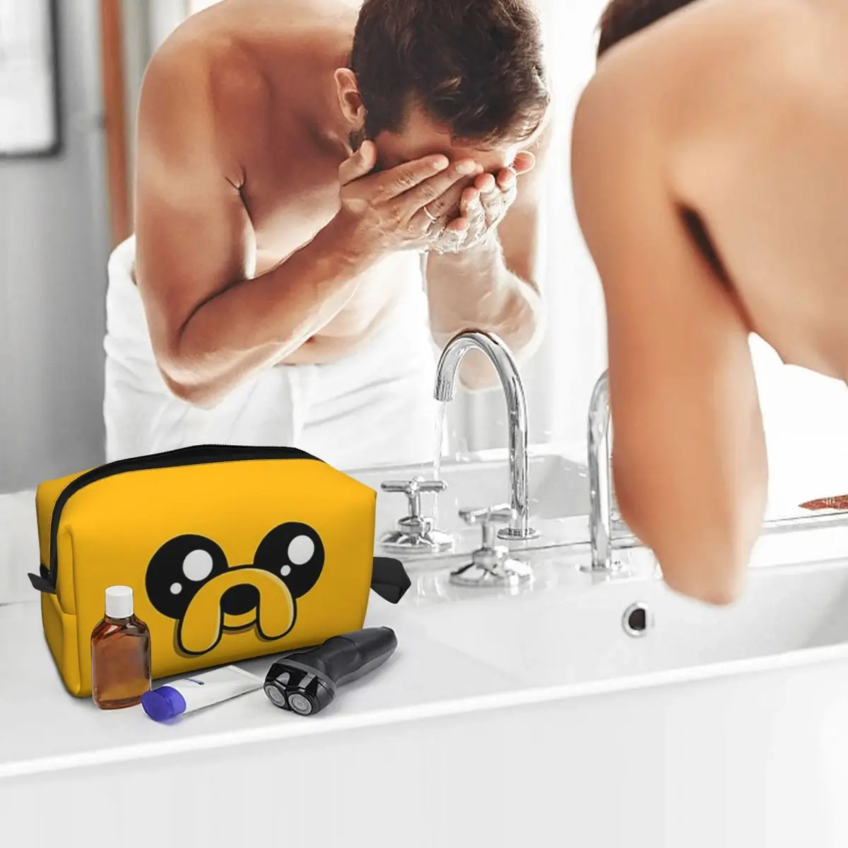 حقيبة مكياج جيك ذا دوج، منظم مستحضرات التجميل، مجموعة أدوات التخزين، حقيبة مستحضرات التجميل للنساء، مقلمة للسفر