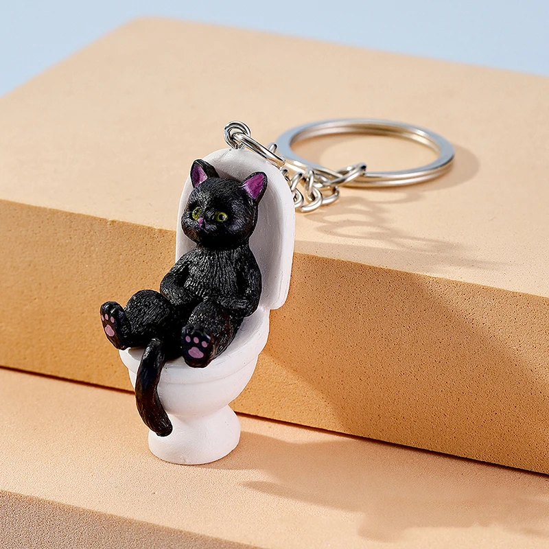 Cartoon Cat Keychain Novelty Kitty Sitting On The Toilet Pendant For Girls DIY Car Keyring Backpack Ornament Birthday Gift