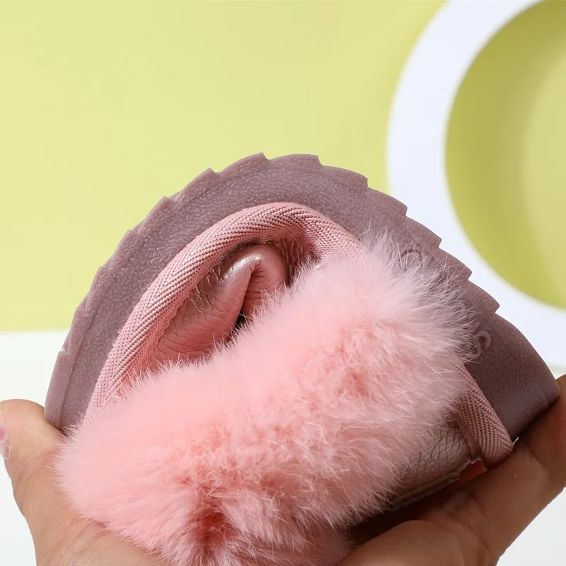 Botas de invierno para niñas, zapatos de princesa de cuero cálidos de felpa de algodón para niños, zapatos antideslizantes de moda para bebés de 15