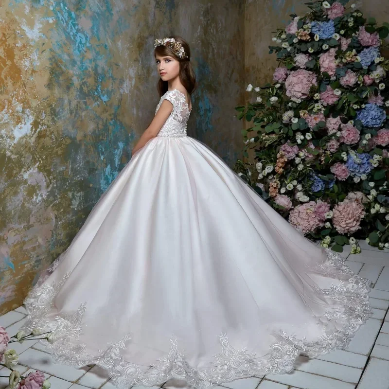 Birthday Party Pageant Banquet Princess Gowns Flower Girl Dresses White Satin Patterned Embroidery With Lace Hem For Wedding