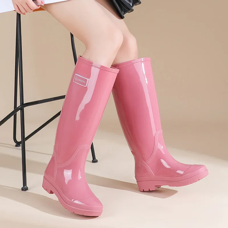 Zapatos de lluvia impermeables a la moda para mujer, versátiles, cómodos, cálidos, para cocina, Camping, exterior, antideslizantes