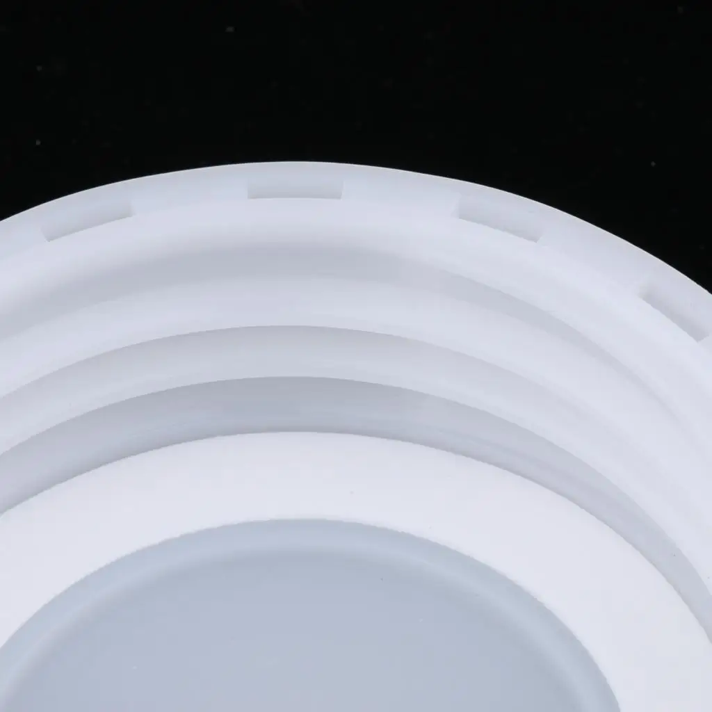 White IBC Tote Cap Cover Polypropylene Water Tank Lid Dust Resistant Valve Protector for Garden Hose