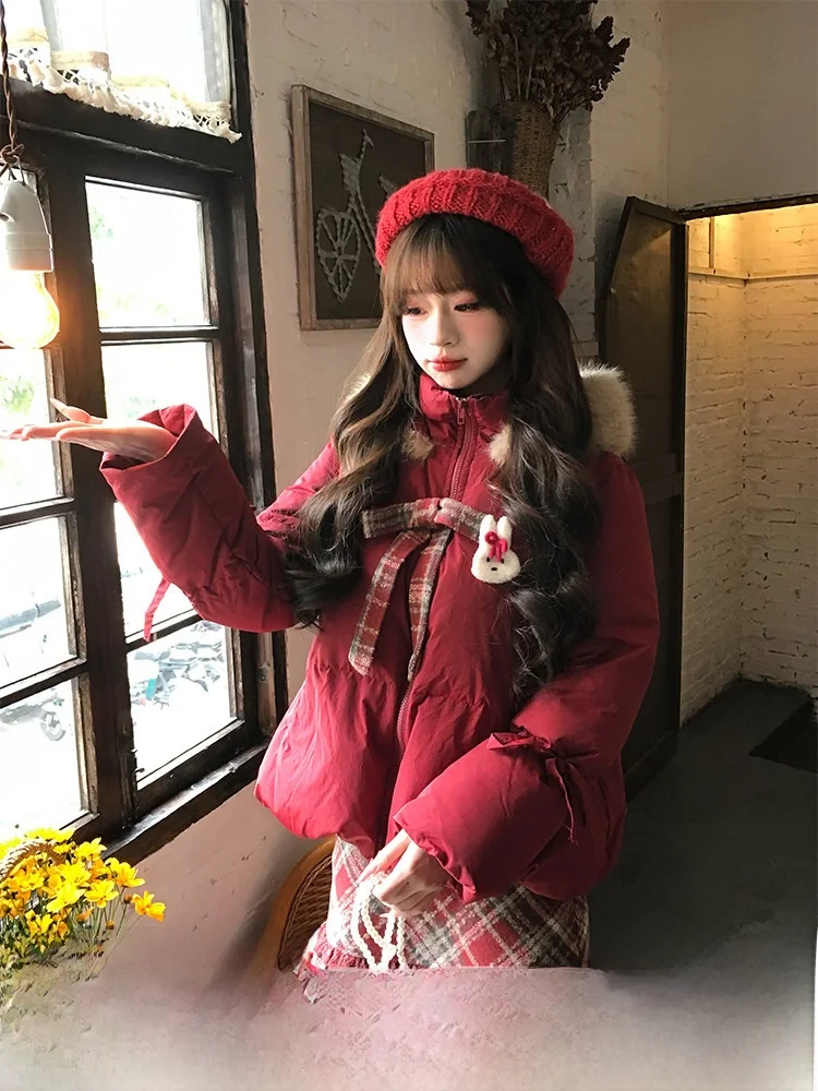 

Sweet Sle Red Cotton Jaet Women's Winter Coat ort Design Cute Hat Butter Soft Fabric Chinese Brand Q2025923