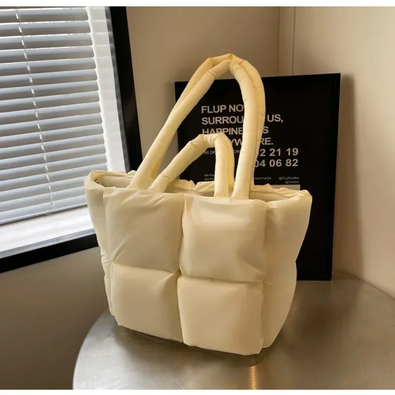 Large Capacity Women's Shoulder Bags New High Quality Hot Sale Casual Versatile Trend Soft Design Youth Women's Handbag