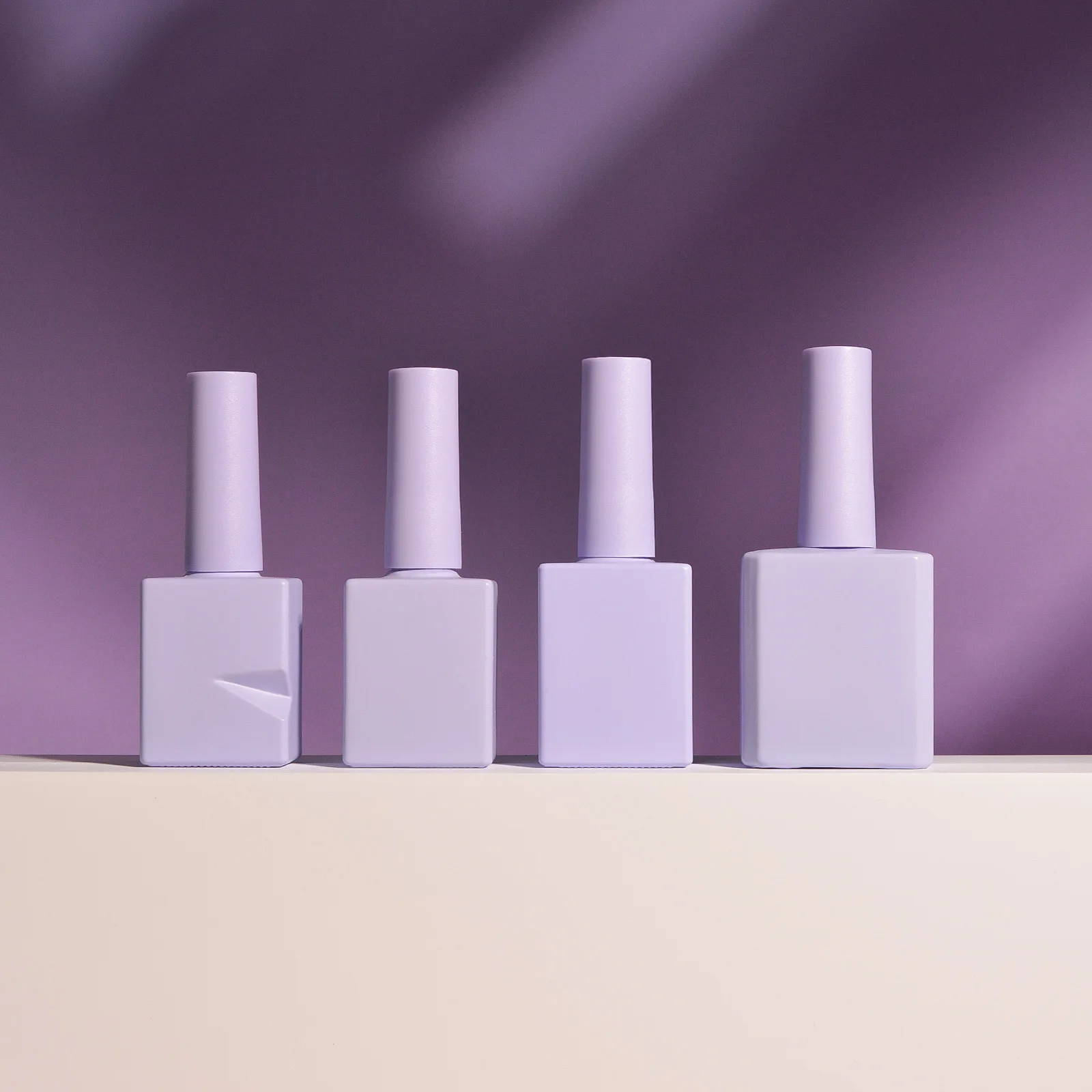 

Purple Nail Polish Bottle 10ml/15ml/20ml Nail Polish Base Gel Dispenser Bottles with Brush Lightproof Glass Bottle Empty Bottles