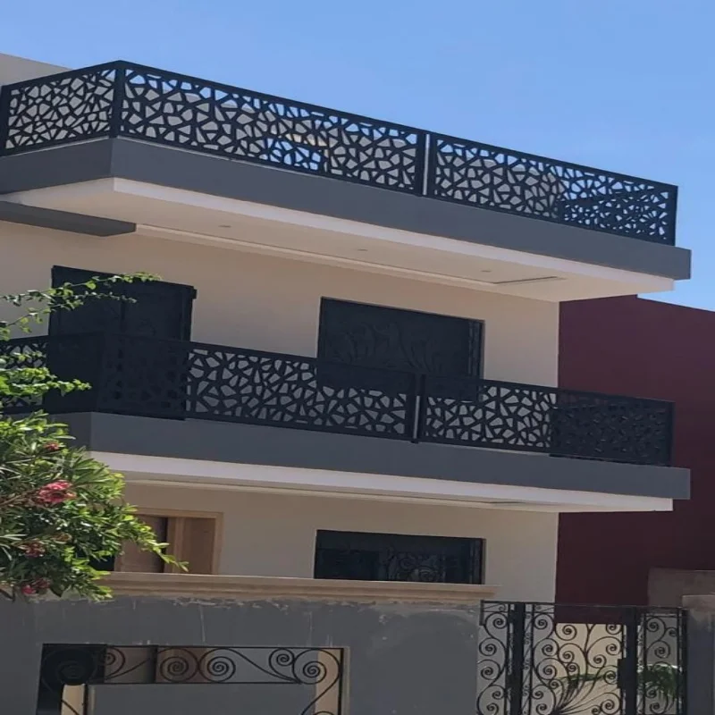 Customization Luxury Balcony All Aluminum Railing  Balcony Handrail Balustrade for Villa Customized Openwork Carved Guardrail