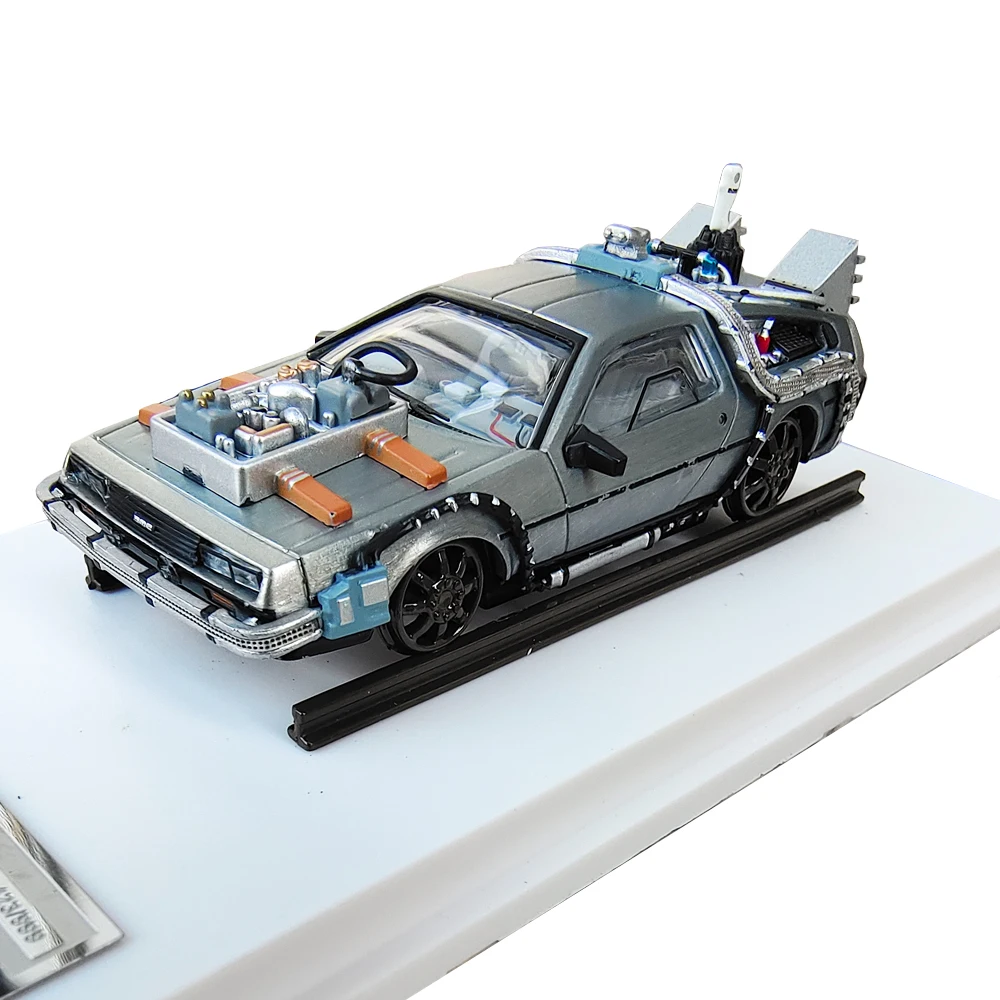 

1:64 Back To The Future Alloy Die Cast Car Model