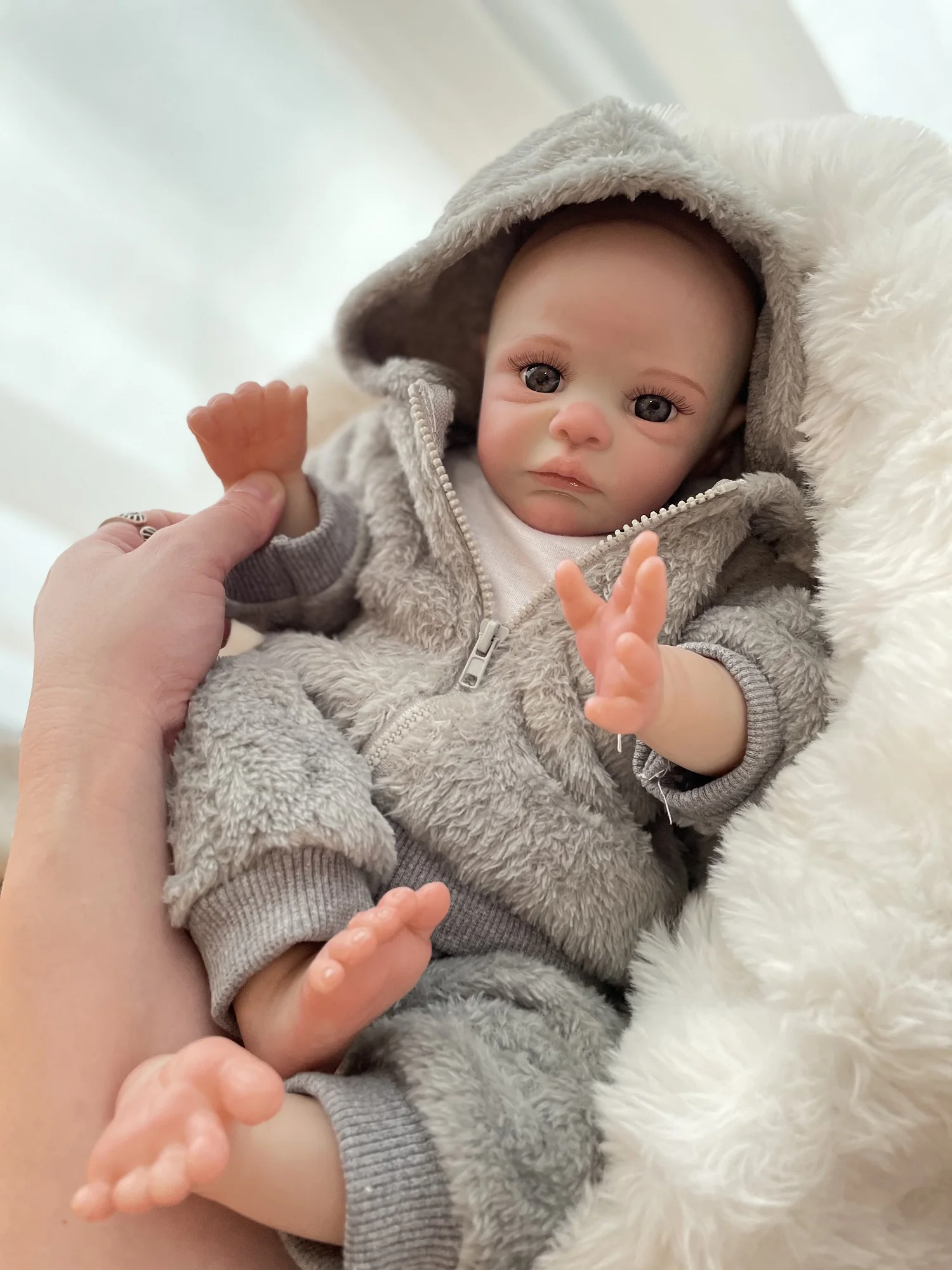 ตุ๊กตาทารกแรกเกิดเปิดตาขนาด40ซม. มี3D วาดเส้นเส้นเลือดดำมองเห็นได้ชัดเจนผ้าเนื้อนุ่มเหมือนจริงตุ๊กตาเด็กแรกเกิดทำด้วยมือ