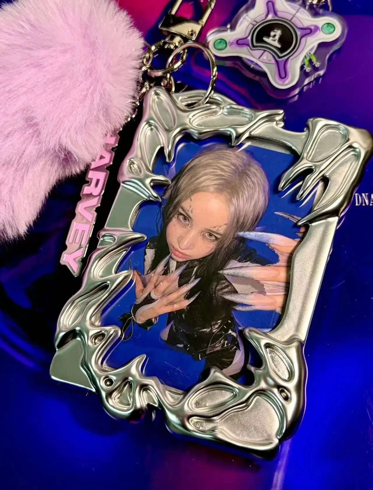 1-2PC Electroplating INS Kpop Photocard Holder Photo Card Kpop Idol Photo Display Stand Kpop Photo Card Protector Storage