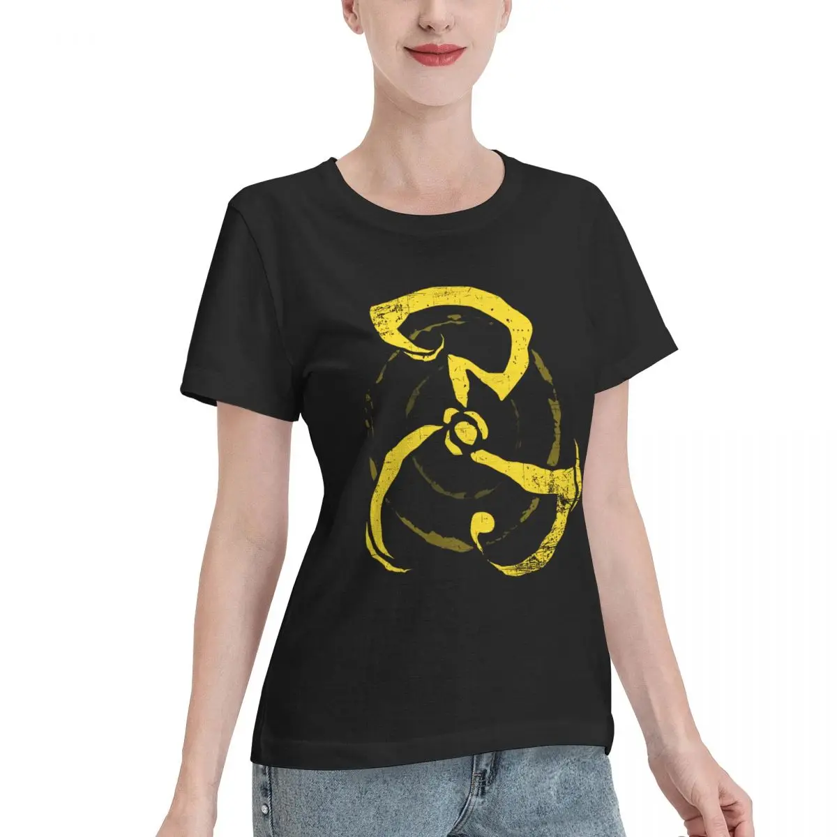 New Arrival Yellow Sign - King In Yellow Classic Women's T-shirt Soft Casual Summer Women Top