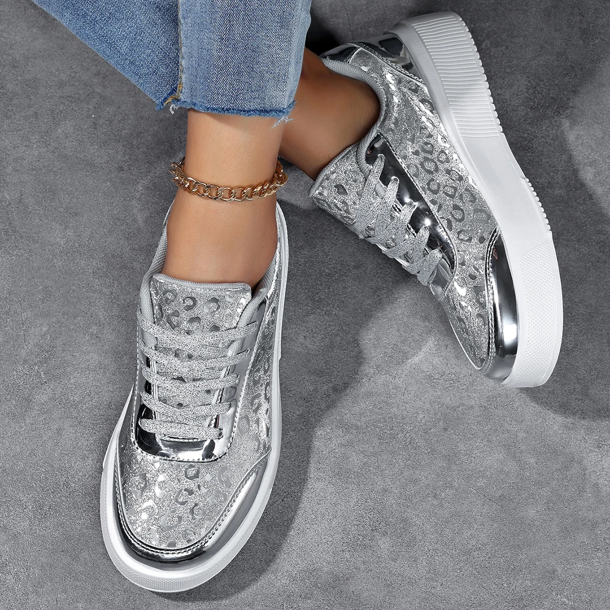 Damen-Skate-Sneaker mit Regenbogen-Farbverlauf, glänzend, modisch, vielseitig, Street-Trend, lässige Plateauschuhe – Detail 8