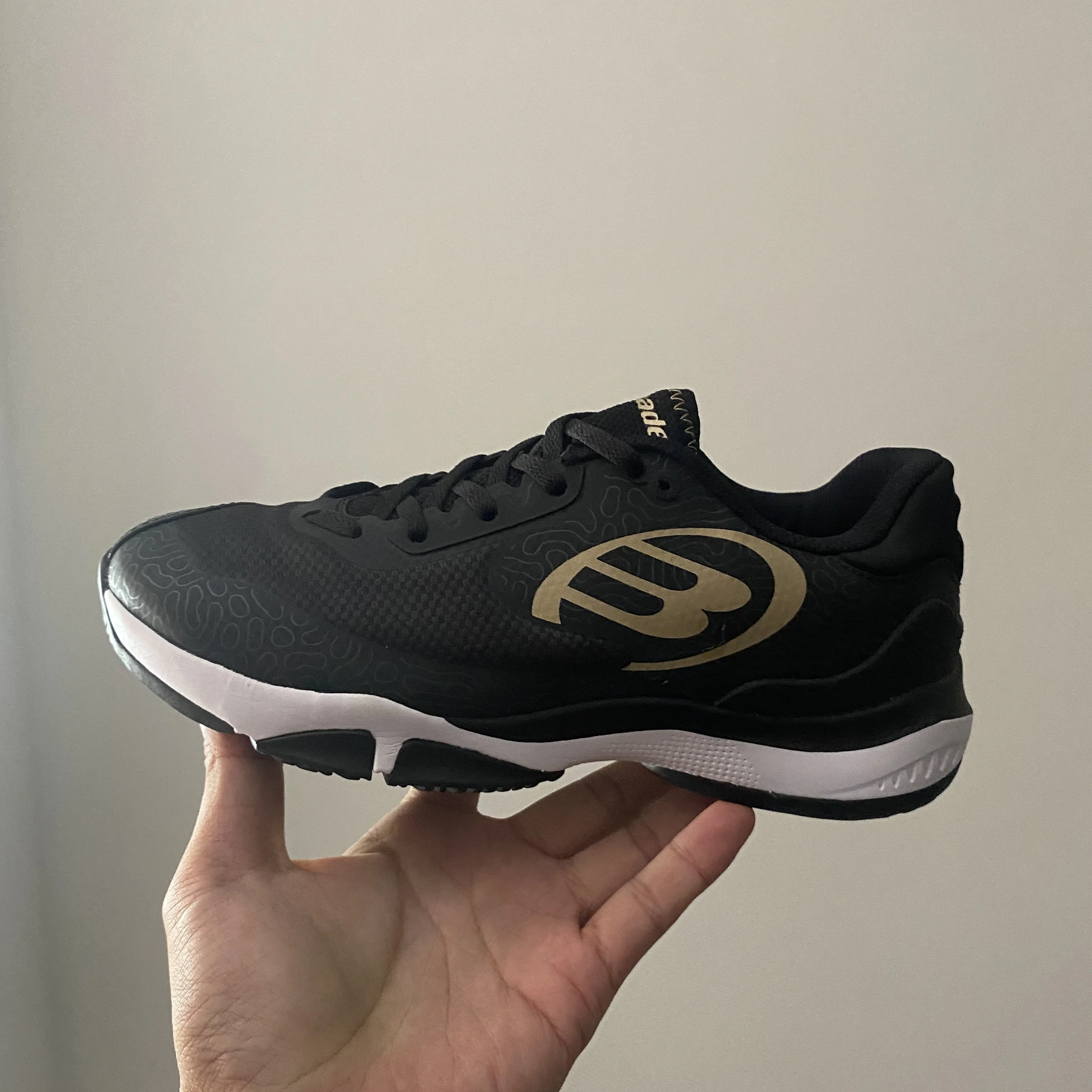 Professional Tennis Shoes Women's Black Sneakers Women's Comfort Court Shoes Brand Designer Badminton Shoes