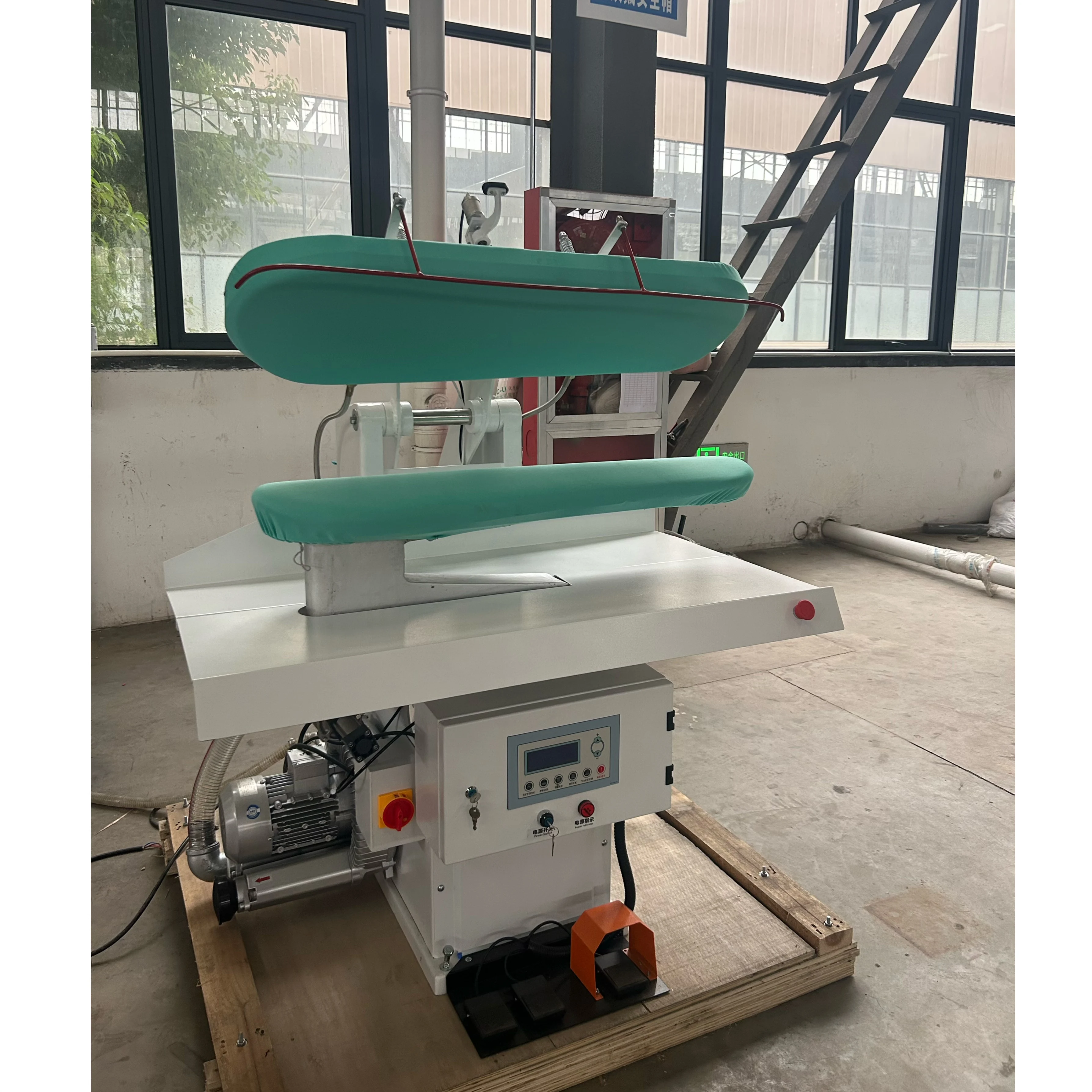 Essential Automatic Ironing Equipment for Laundry Room, Clothes Ironing Machine for Laundry Shop