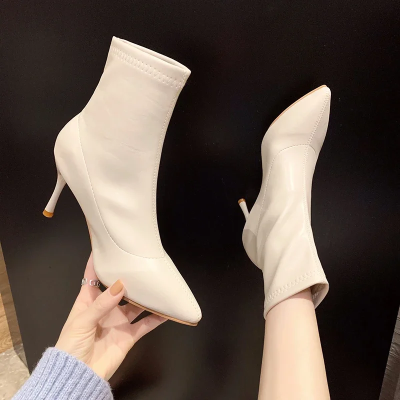 Botines de mujer a la moda, zapatos de punta estrecha de cuero sólido, Otoño Invierno, tacón alto, botas cortas ajustadas elásticas elegantes para mujer