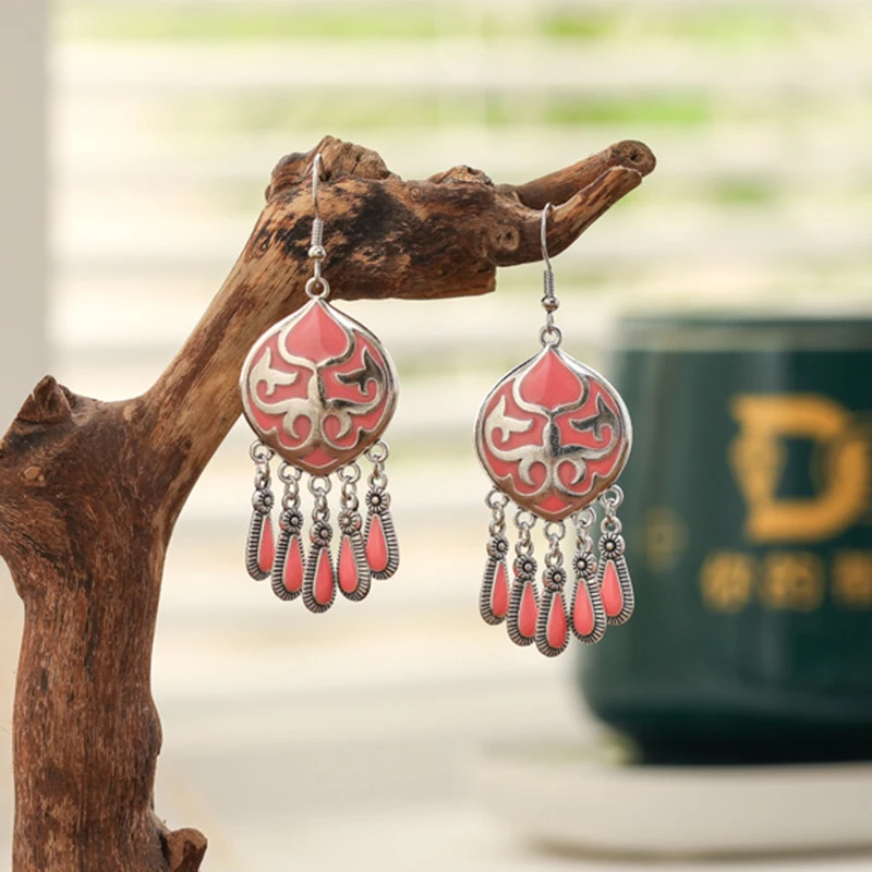 Neue ethnische Feuer Totem Ohrringe für Frauen kreatives Design kurzen Stil Emaille Vintage Wasser tropfen Ohrringe Party täglichen Schmuck – Detail 3