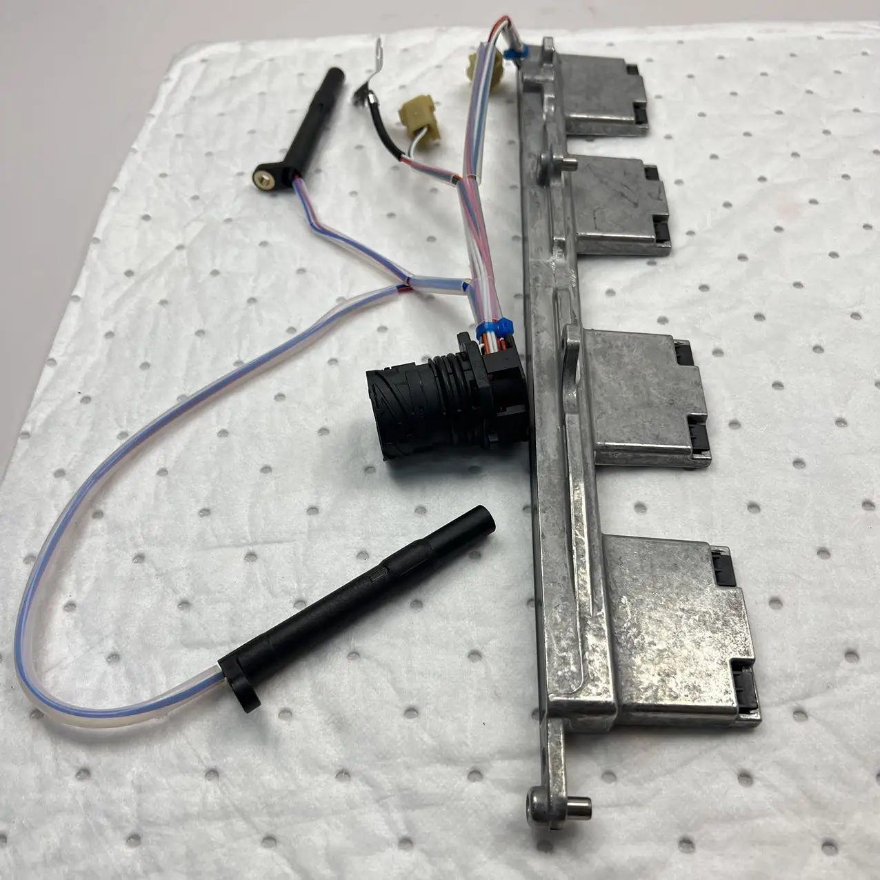 Sensor Saklar Gigi Porsche Panamera 2WD Suku Cadang Asli Baru 97031708500 0501218963