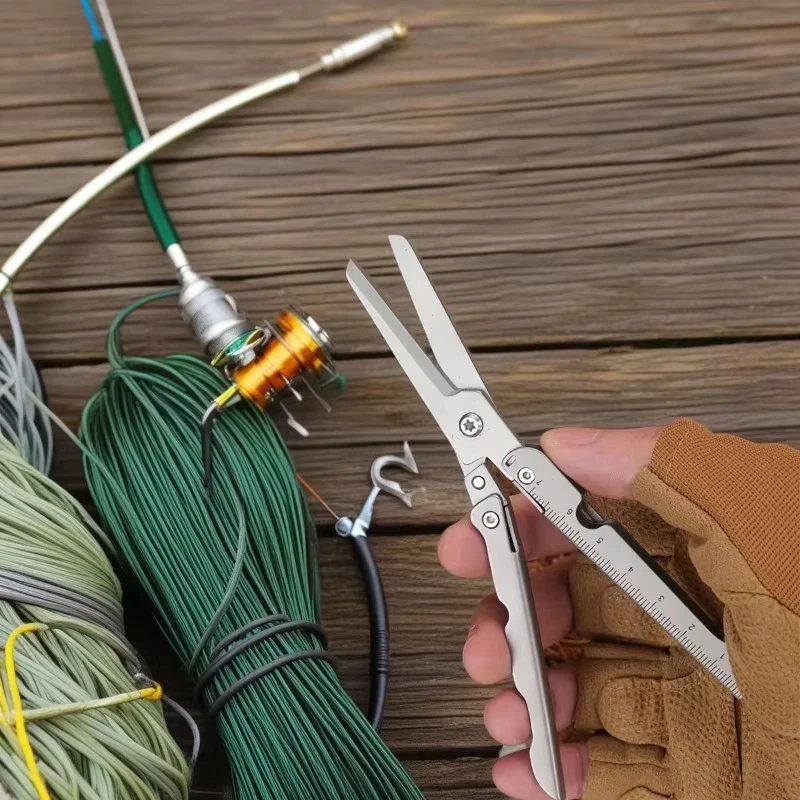 

Folding Multi-functional Outdoor Scissors - Portable Stainless Steel Mini Tool Suitable for Camping and Emergency Survival